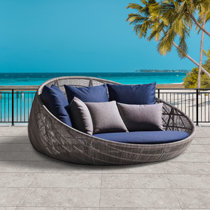 Olu bamboo outlet daybed